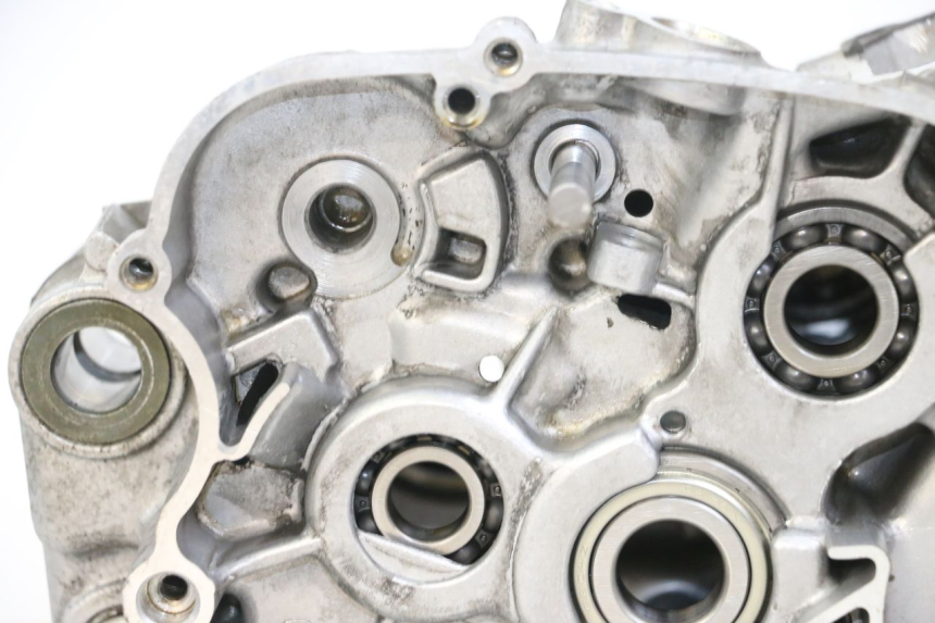 photo de ONDERKANT MOTORBLOK YAMAHA TDR DELTABOX 125 (1997 - 2003) - Bevestigingspunten