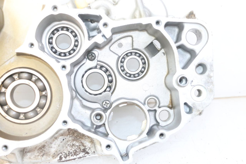 photo de ONDERKANT MOTORBLOK YAMAHA TDR DELTABOX 125 (1997 - 2003) - Andere kijkhoek