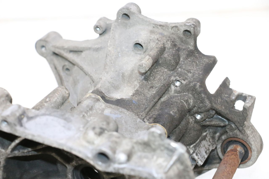 photo de ONDERSTE MOTORKAST PEUGEOT TREKKER 50 (1995 - 2004) - Detail van het onderdeel