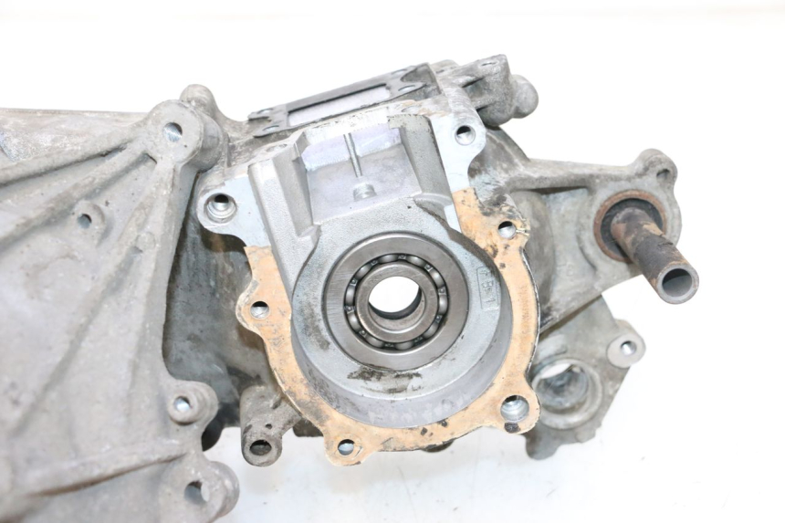 photo de ONDERSTE MOTORKAST PEUGEOT TREKKER 50 (1995 - 2004) - Alternatieve hoek