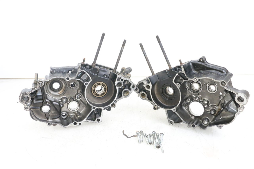 photo de ONDERKANT MOTORBLOK SUZUKI TS X 80 (1984 - 1988) - Detail van het onderdeel