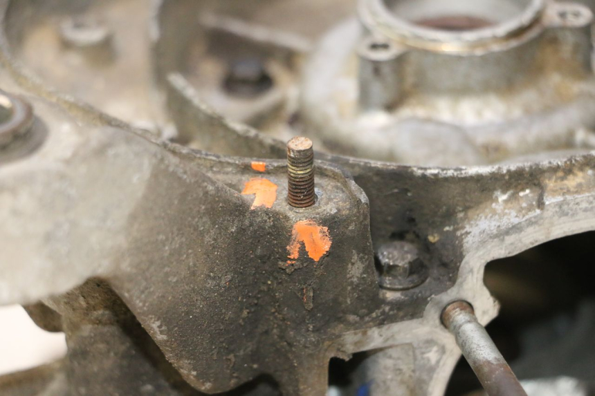 photo de ONDERSTE MOTORKAST PIAGGIO TYPHOON 50 (2000 - 2009) - Technische close-up