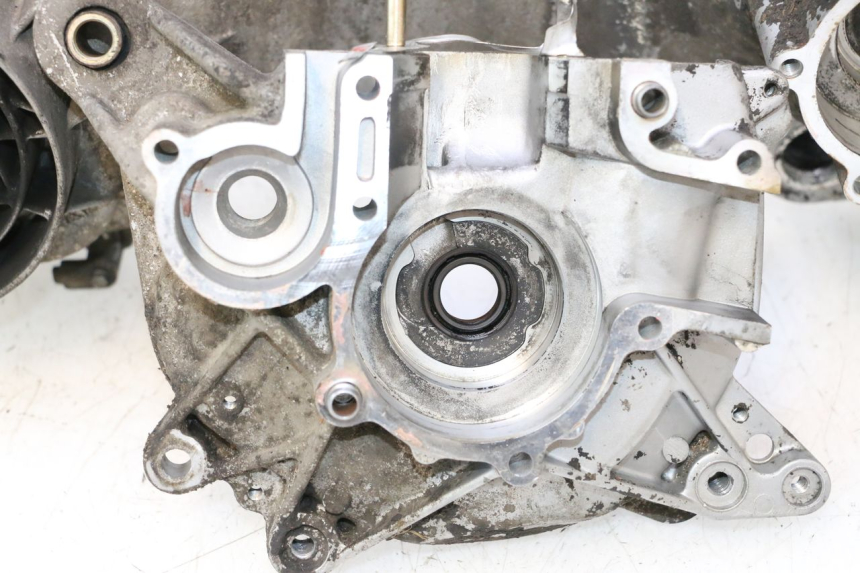 photo de ONDERSTE MOTORKAST PIAGGIO TYPHOON 50 (2000 - 2009) - Focus op structuur