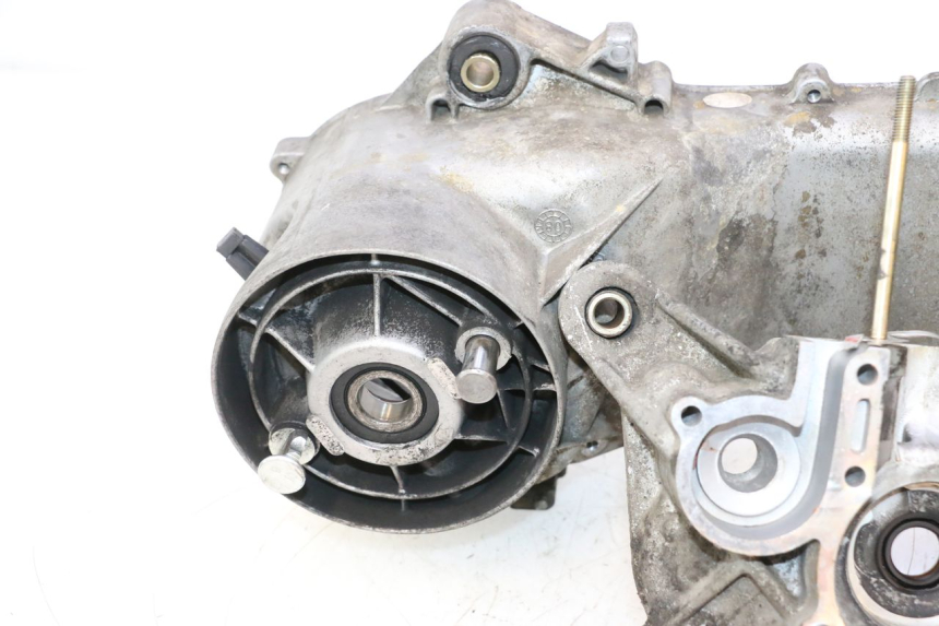 photo de ONDERSTE MOTORKAST PIAGGIO TYPHOON 50 (2000 - 2009) - Zoom op kwaliteit