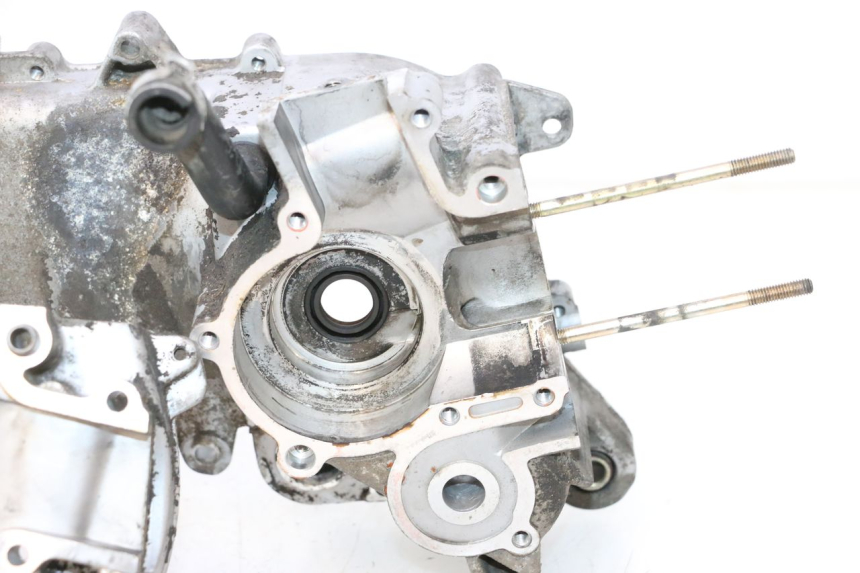 photo de ONDERSTE MOTORKAST PIAGGIO TYPHOON 50 (2000 - 2009) - Detail van het onderdeel