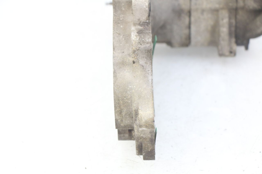 photo de ONDERKANT MOTORBLOK PEUGEOT V-CLIC VCLIC 50 (2007 - 2013) - Kenmerkende details