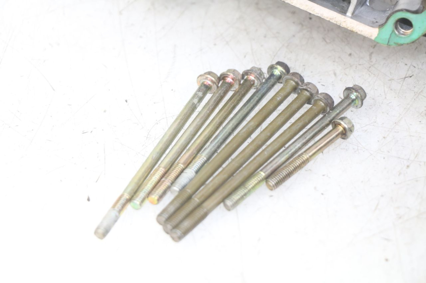 photo de ONDERKANT MOTORBLOK PEUGEOT V-CLIC VCLIC 50 (2007 - 2013) - Alternatieve hoek