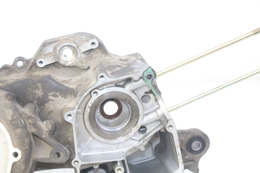 photo de ONDERKANT MOTORBLOK PEUGEOT V-CLIC VCLIC 50 (2007 - 2013) - Profielaanzicht