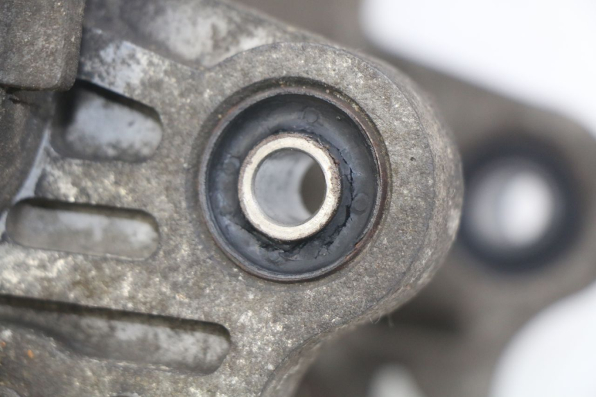 photo de ONDERKANT MOTORBLOK PEUGEOT V-CLIC VCLIC 50 (2007 - 2013) - Overzicht