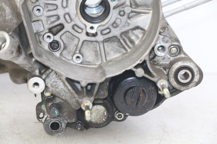 photo de ONDERKANT MOTORBLOK PIAGGIO VESPA GTS IGET ABS 125 (2017 - 2023) - Detailaanzicht