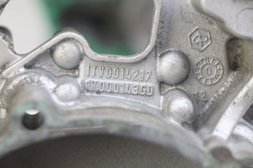 photo de ONDERKANT MOTORBLOK PIAGGIO VESPA GTS IGET ABS 125 (2017 - 2023) - Profielaanzicht