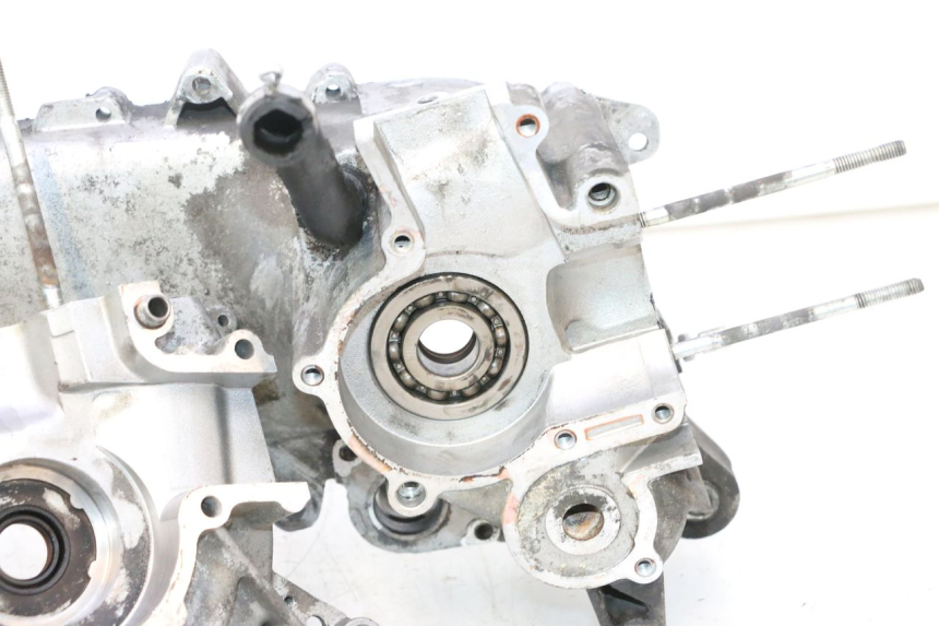 photo de ONDERSTE MOTORKAST PIAGGIO VESPA PRIMAVERA 2T 50 (2013 - 2018) - Andere kijkhoek