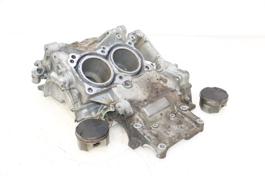 photo de ONDERSTE MOTORKAST HONDA VFR FI RC46 800 (1998 - 2001) - Hoofdaanzicht