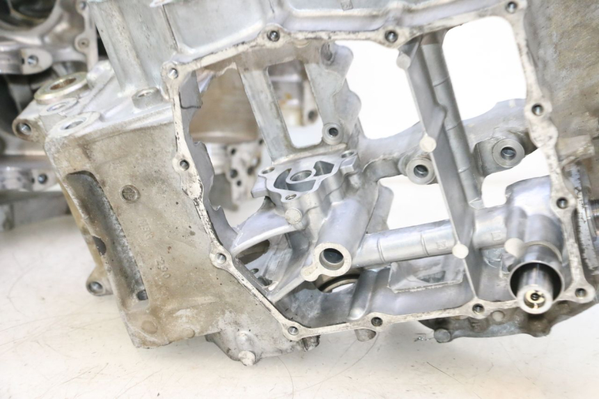photo de ONDERSTE MOTORKAST HONDA VFR FI RC46 800 (1998 - 2001) - Staat van het oppervlak