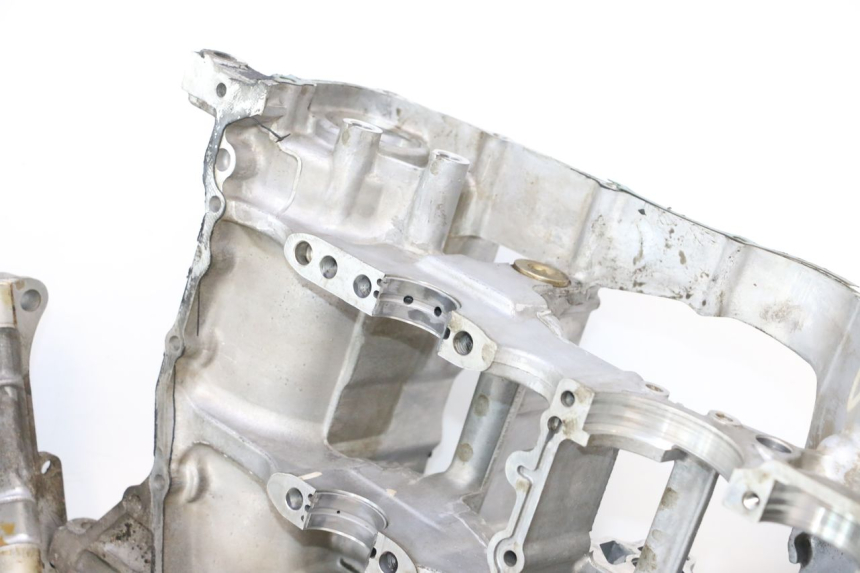 photo de ONDERSTE MOTORKAST HONDA VFR FI RC46 800 (1998 - 2001) - Markeringen en referenties