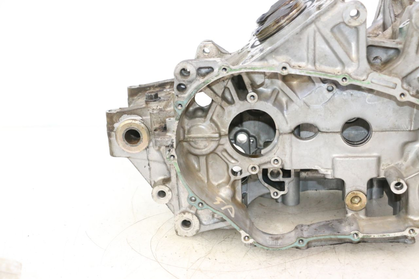 photo de ONDERSTE MOTORKAST HONDA VFR FI RC46 800 (1998 - 2001) - Overzicht