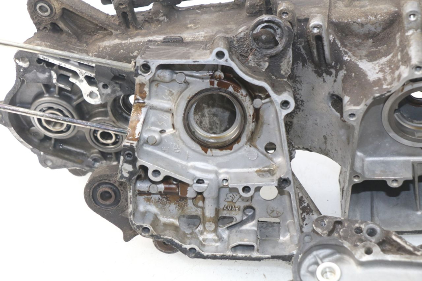 photo de ONDERKANT MOTORBLOK PEUGEOT VIVACITY NEW 4T 50 (2008 - 2017) - Zoom op componenten