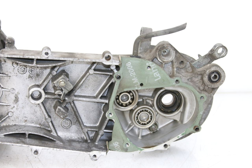 photo de ONDERKANT MOTORBLOK PEUGEOT VIVACITY 125 (2010 - 2017) - Overzicht