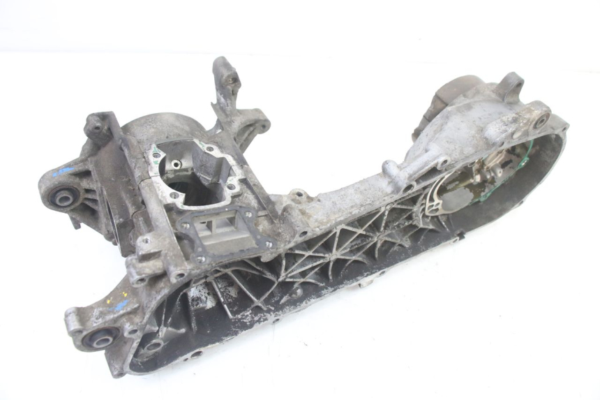 photo de ONDERKANT MOTORBLOK PEUGEOT VIVACITY 50 (2004 - 2009) - Markeringen en referenties