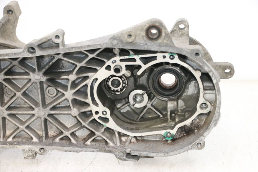 photo de ONDERKANT MOTORBLOK PEUGEOT VIVACITY 50 (2004 - 2009) - Gecontroleerd onderdeel