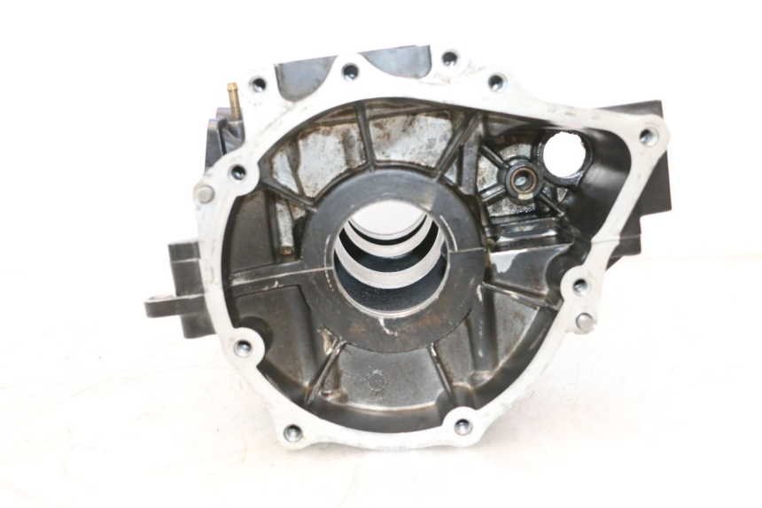 photo de ONDERSTE MOTORKAST YAMAHA WAVE RUNNER GP R 1200 (2000 - 2003) - Aanvullende foto