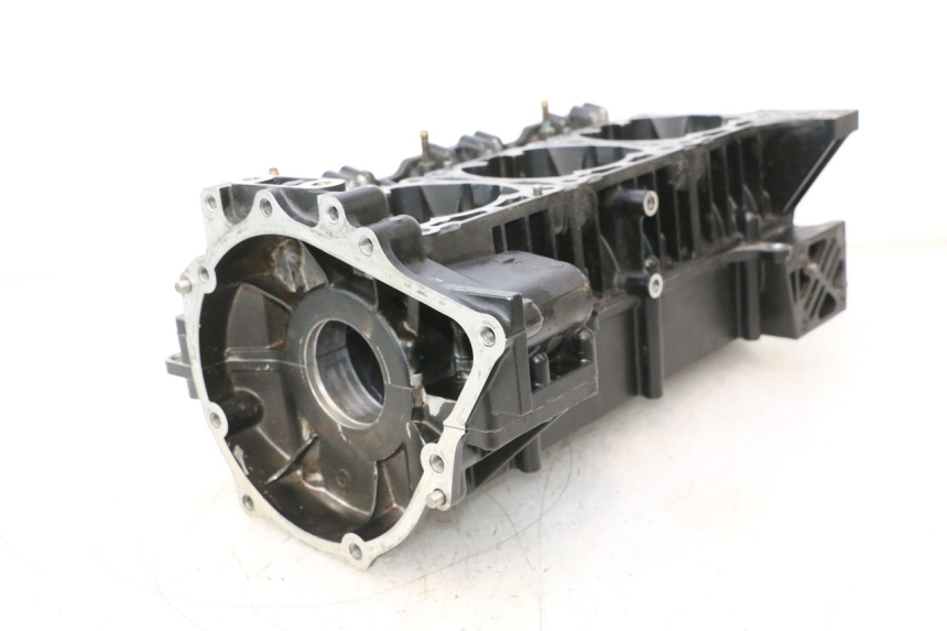 photo de ONDERSTE MOTORKAST YAMAHA WAVE RUNNER GP R 1200 (2000 - 2003) - Visuele inspectie