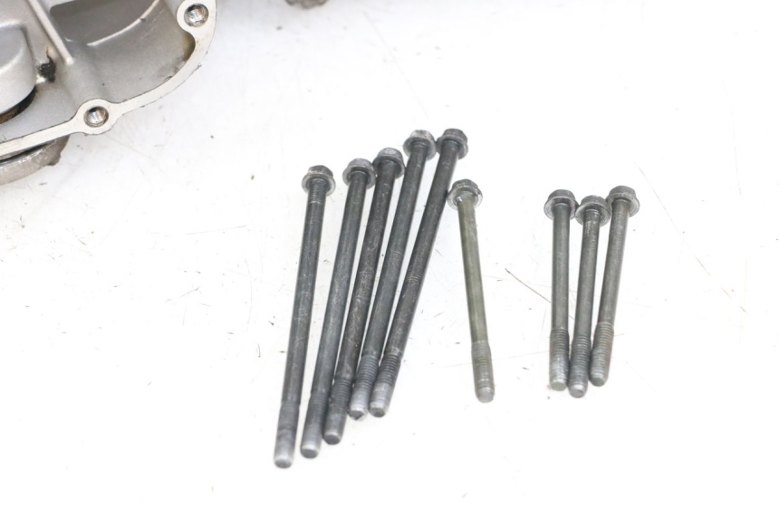 photo de ONDERKANT MOTORBLOK YAMAHA X-MAX XMAX 125 (2010 - 2013) - Visuele inspectie