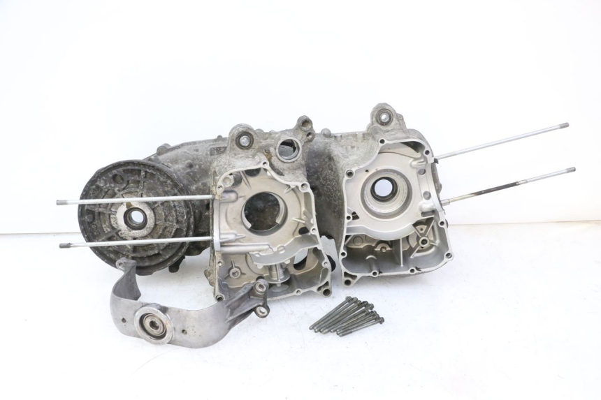 photo de ONDERKANT MOTORBLOK YAMAHA X-MAX XMAX 250 (2006 - 2009) - Detail van het onderdeel