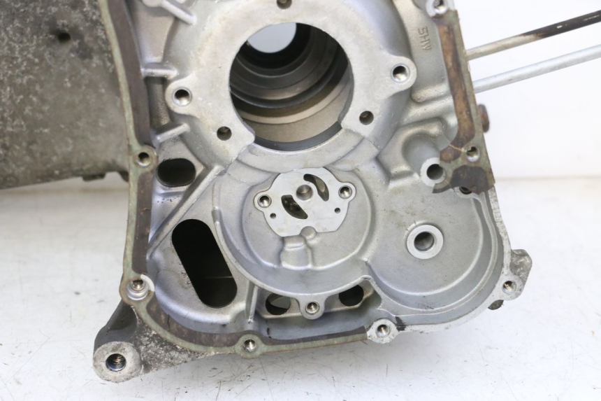 photo de ONDERKANT MOTORBLOK YAMAHA X-MAX XMAX 250 (2006 - 2009) - Markeringen en referenties