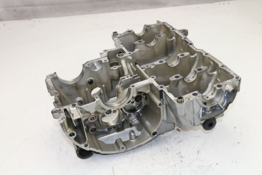 photo de ONDERKANT MOTORBLOK YAMAHA XJS DIVERSION 600 (1997 - 1999) - Gecontroleerd onderdeel
