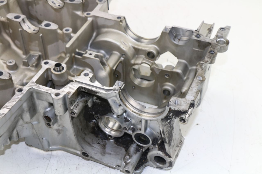 photo de ONDERKANT MOTORBLOK YAMAHA XJS DIVERSION 600 (1997 - 1999) - Markeringen en referenties