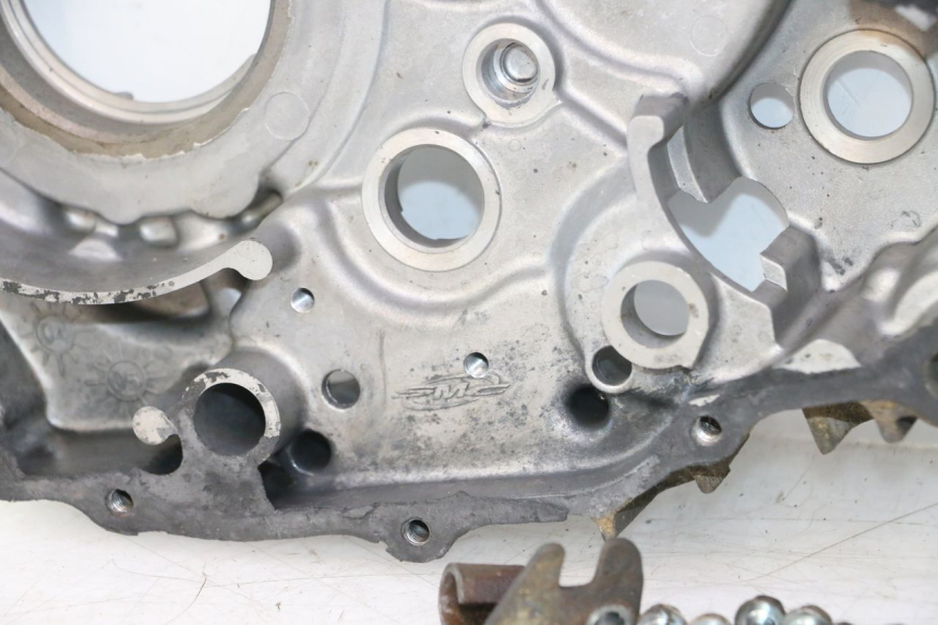 photo de ONDERSTE MOTORKAST SMC XROAD 150 - Profielaanzicht