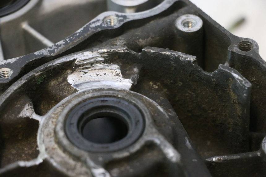 photo de ONDERSTE MOTORKAST SMC XROAD 150 - Zoom op gebruiksstaat