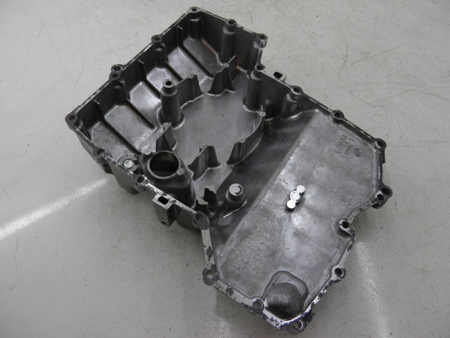 photo de ONDERKANT MOTORBLOK YAMAHA FJR 1300 (2004 - 2005) - Markeringen en referenties