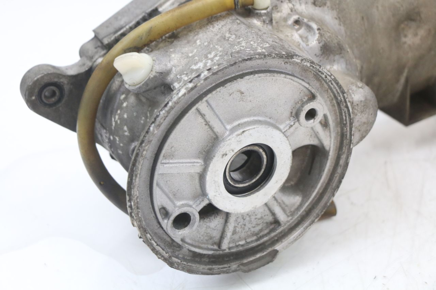 photo de ONDERKANT MOTORBLOK YAMAHA YP MAJESTY 125 (2002 - 2006) - Kenmerkende details