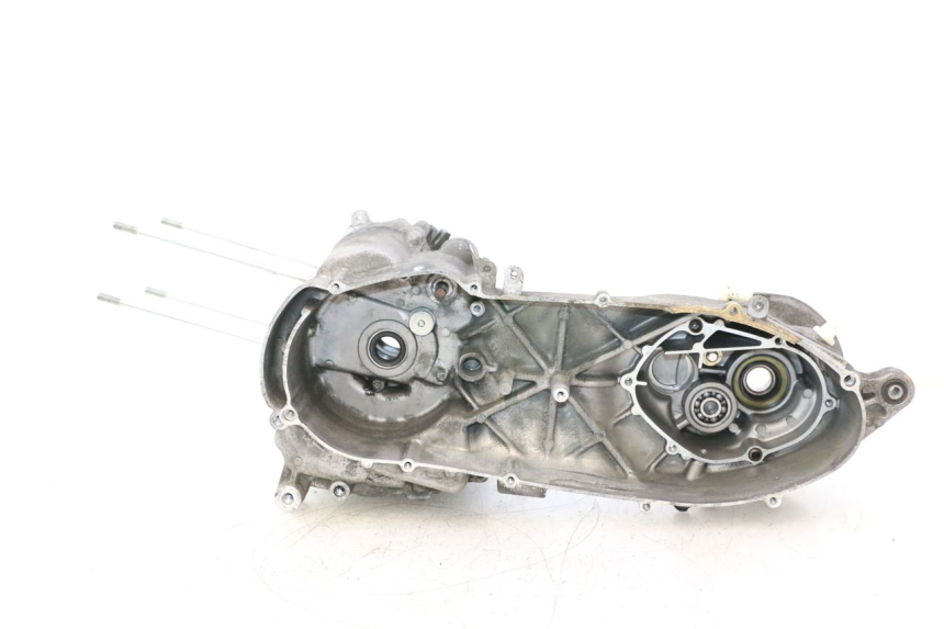 photo de ONDERKANT MOTORBLOK YAMAHA YP MAJESTY 125 (1998 - 2001) - Detail van het onderdeel