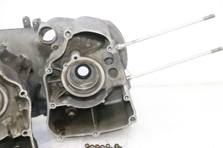 photo de ONDERKANT MOTORBLOK YAMAHA YP MAJESTY 125 (1998 - 2001) - Profielaanzicht
