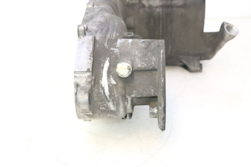 photo de ONDERSTE MOTORKAST YAMAHA YP MAJESTY 125 (2007 - 2010) - Detailaanzicht