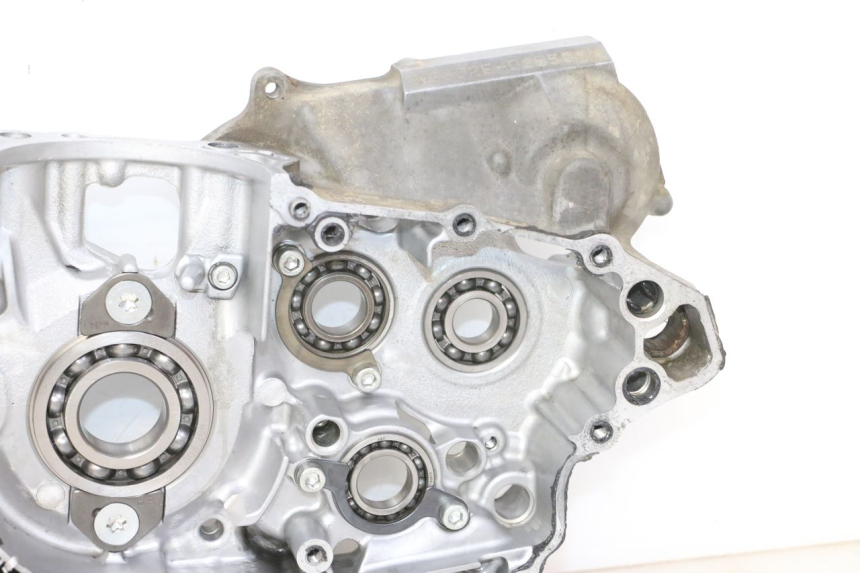 photo de ONDERKANT MOTORBLOK YAMAHA YZ-F YZF 250 (2014 - 2018) - Alternatieve hoek