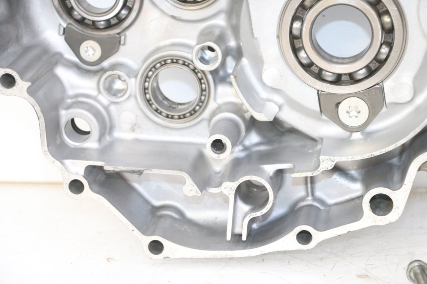 photo de ONDERKANT MOTORBLOK YAMAHA YZ-F YZF 250 (2014 - 2018) - Zoom op gebruiksstaat