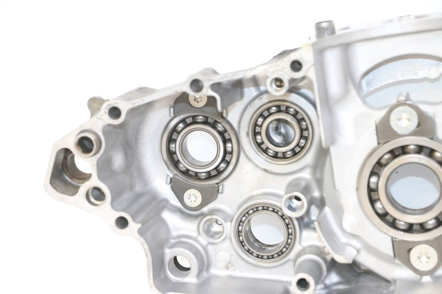 photo de ONDERKANT MOTORBLOK YAMAHA YZ-F YZF 250 (2014 - 2018) - Andere kijkhoek