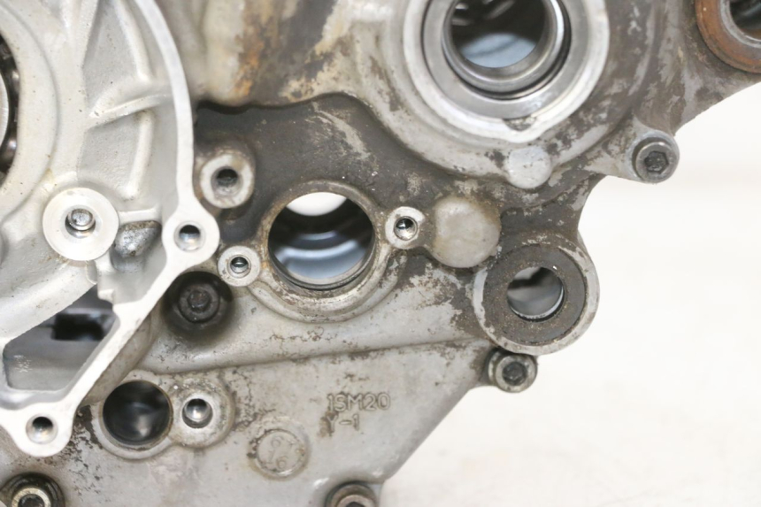 photo de ONDERKANT MOTORBLOK YAMAHA YZ-F YZF 250 (2014 - 2018) - Markeringen en referenties