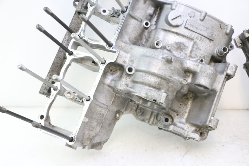 photo de ONDERSTE MOTORKAST YAMAHA YZF R GENESIS 750 (1993 - 1998) - Aanvullende foto