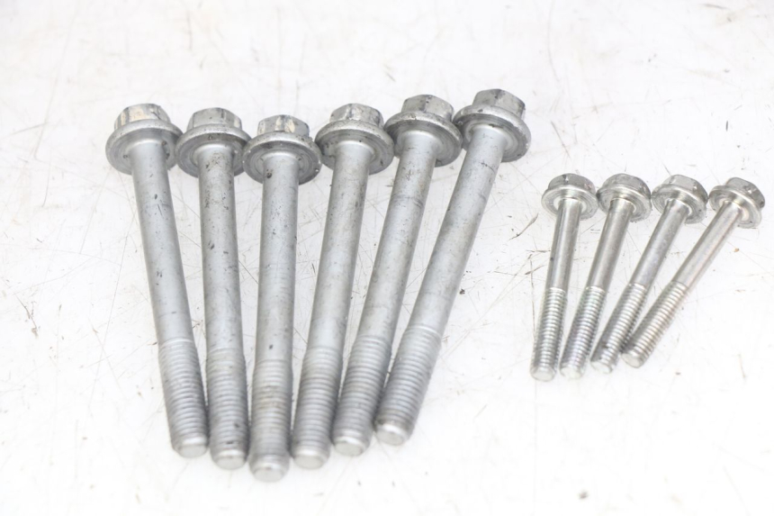 photo de ONDERKANT MOTORBLOK KAWASAKI Z 750 (2007 - 2013) - Hoofdaanzicht