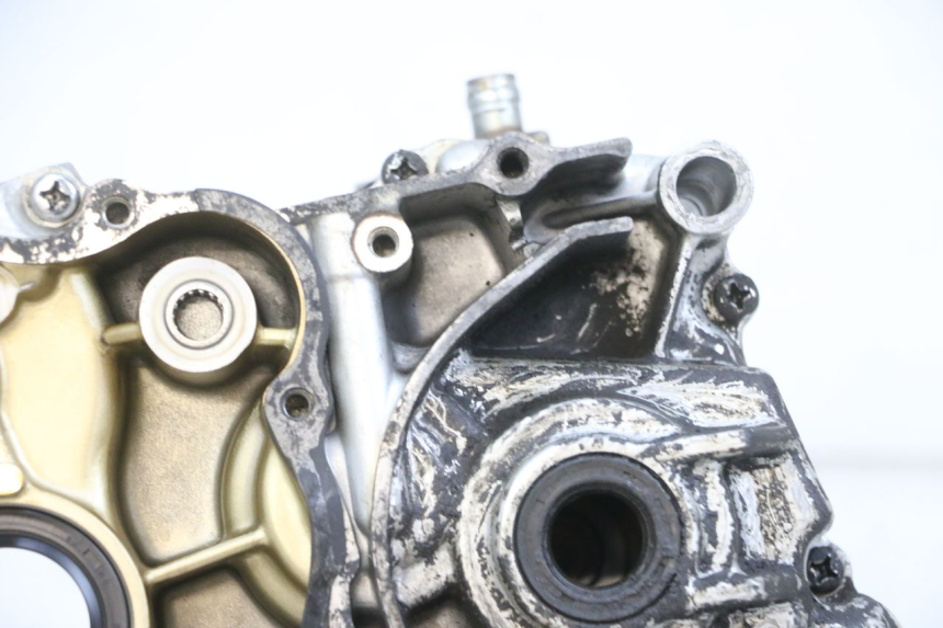 photo de ONDERKANT MOTORBLOK KYMCO ZING 125 (1997 - 2003) - Zoom op componenten