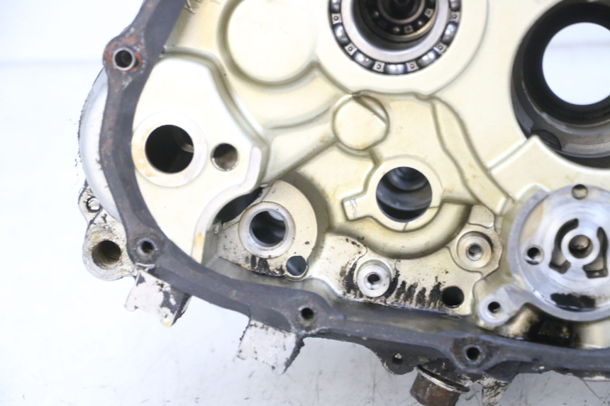 photo de ONDERKANT MOTORBLOK KYMCO ZING 125 (1997 - 2003) - Bevestigingspunten