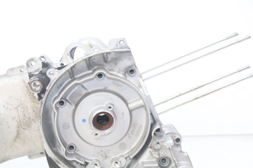 photo de ONDERKANT MOTORBLOK PIAGGIO ZIP 4T 50 (2018 - 2020) - Detailaanzicht