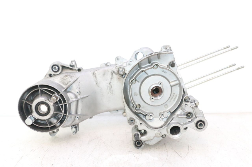 photo de ONDERSTE MOTORKAST PIAGGIO ZIP IGET 4T 50 (2021 - 2023) - Zoom op kwaliteit