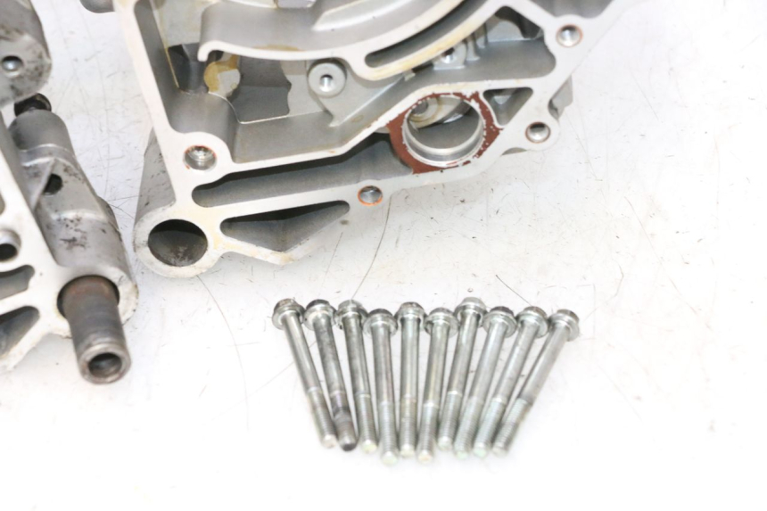 photo de ONDERSTE MOTORKAST PIAGGIO ZIP IGET 4T 50 (2021 - 2023) - Hoofdaanzicht