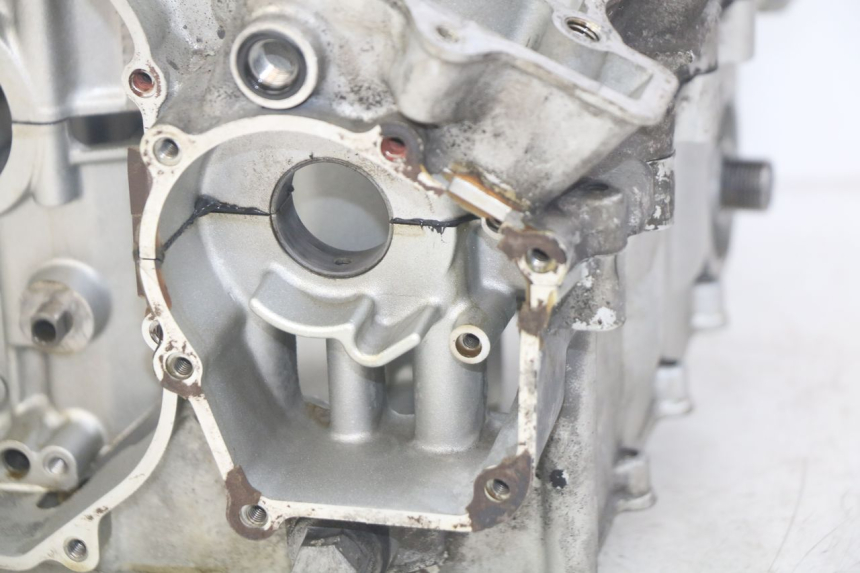 photo de ONDERKANT MOTORBLOK KAWASAKI ZX-6R ZX6R 600 (1995 - 1997) - Staat van het oppervlak